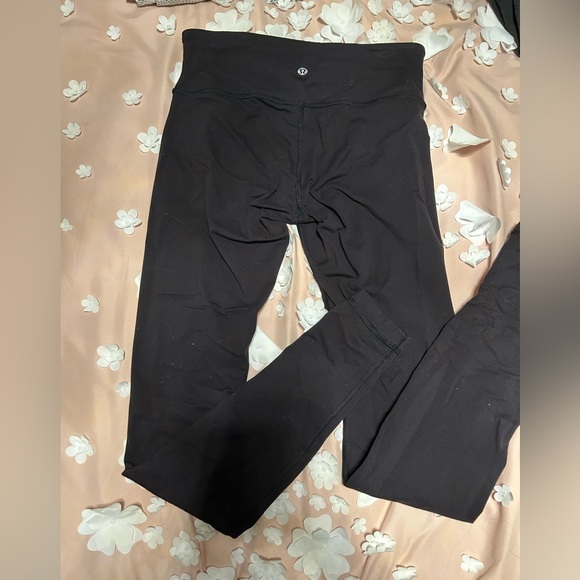 lululemon leggings - Picture 3 of 3